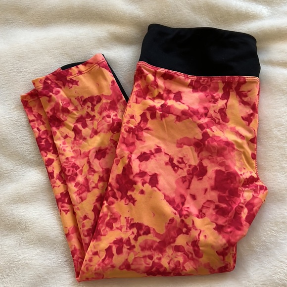 Lululemon cropped contrast leggings - Picture 4 of 4